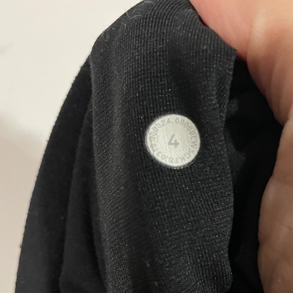 Lululemon athletica athletic Black High-Waisted Leggings - Picture 4 of 4